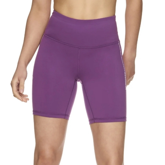 Reebok Women's High Waisted Play On Bike Short, 7" Inseam - Picture 2 of 5